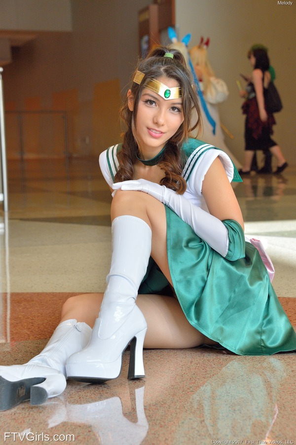 Sexy Sailor Jupiter 13