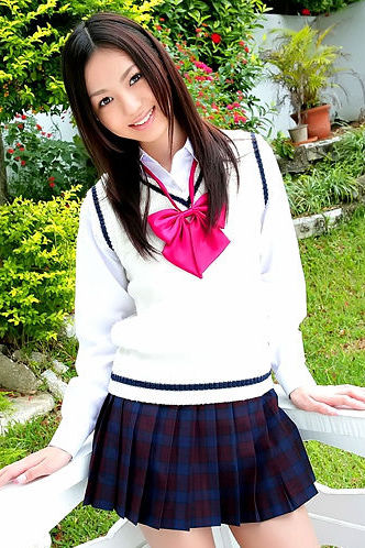 Aino Kishi Schoolgirl High