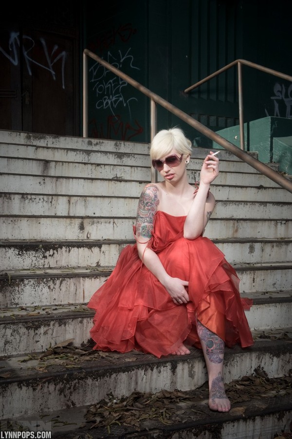 Lynn Pops Red Dress 05